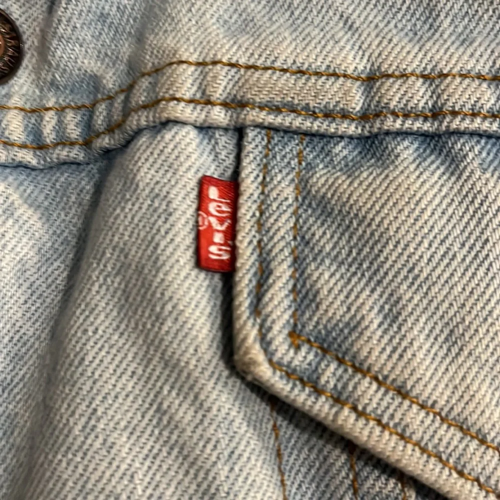 Levi’s fleece lined Jean jacket - Picture 11 of 13
